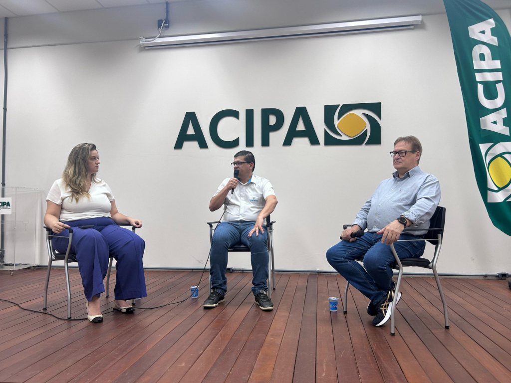 Bate-papo sobre associativismo encerra a Semana de Atividades na Acipa
