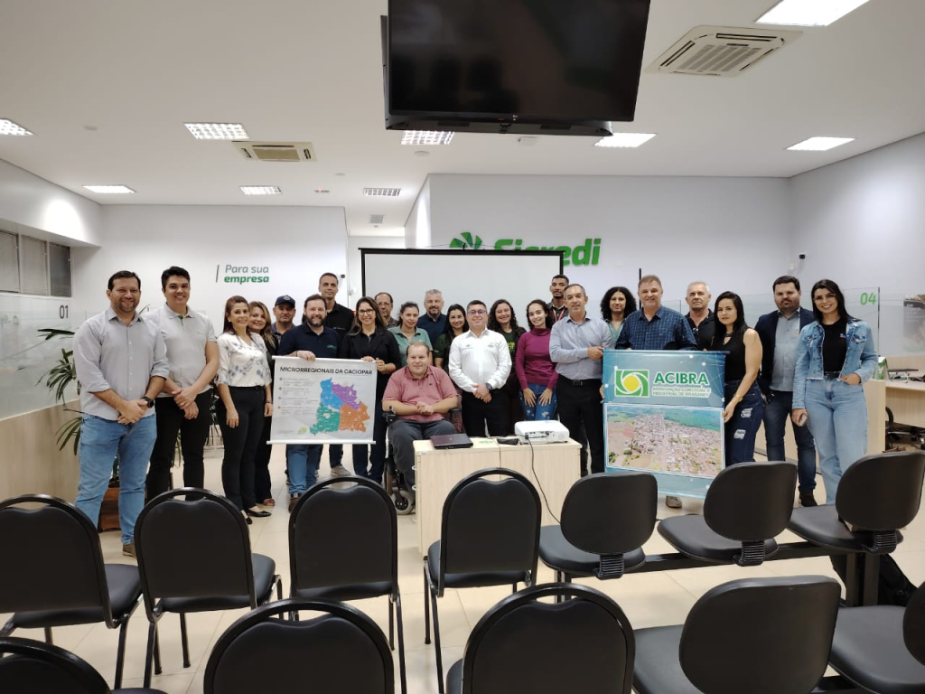 Micro 02 debate sobre crédito e oportunidades à classe empresarial