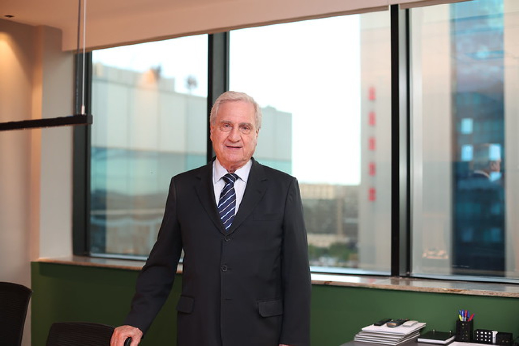 CACB pede revogação de portaria que restringe abertura do comércio aos domingos e feriados