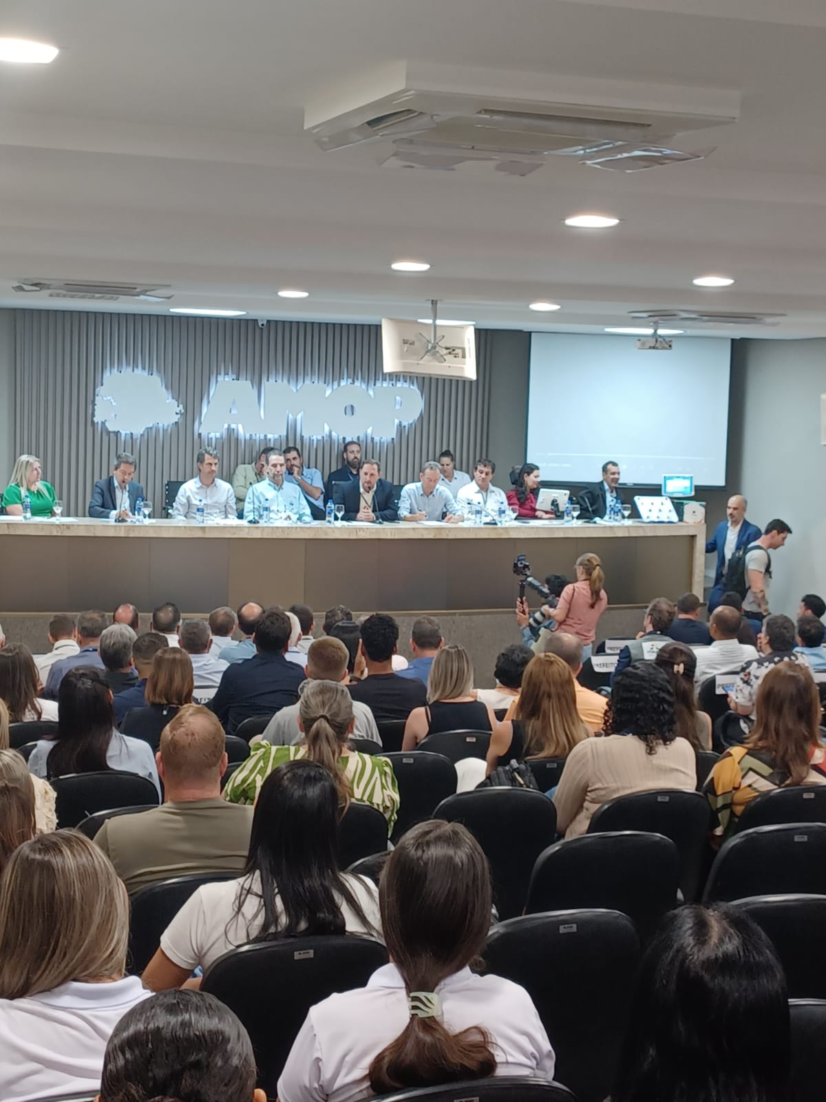 POD e Caciopar prestigiam AGO da Amop