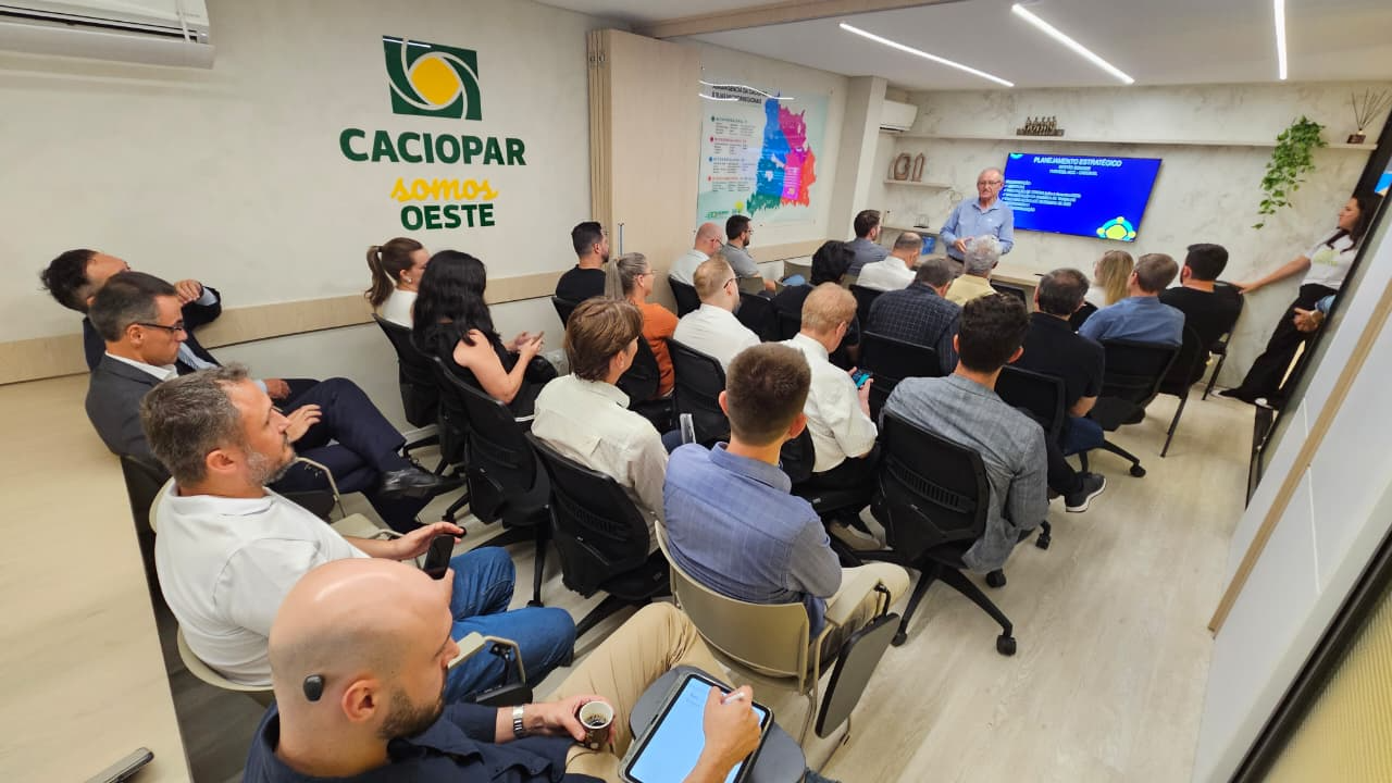 Diretores da Caciopar alinham ações e metas estratégicas a 2026