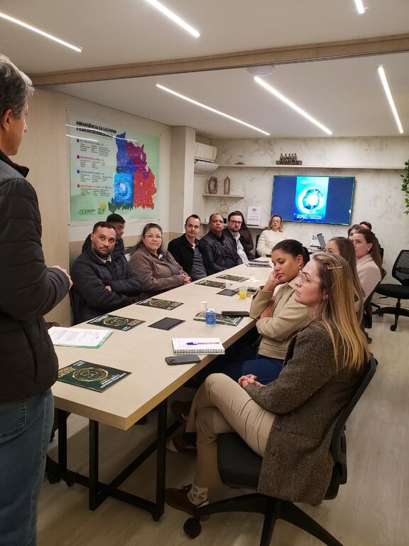 Micro 03 debate inovação, saúde empresarial e impactos da jornada 6×1